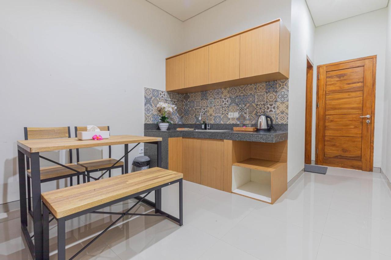 Candra Loka Studio & Apartment By The Loka 캐로보칸 외부 사진