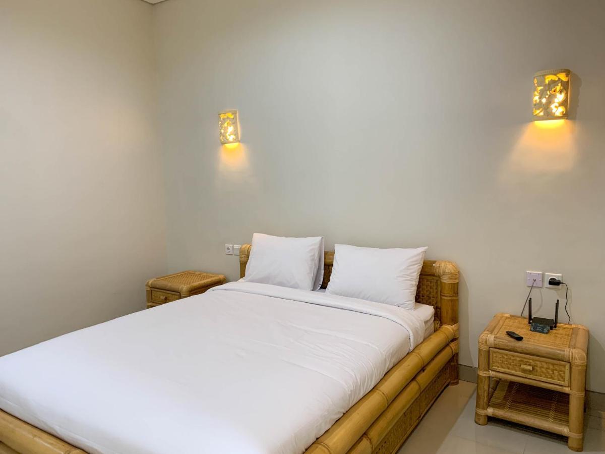 Candra Loka Studio & Apartment By The Loka 캐로보칸 외부 사진