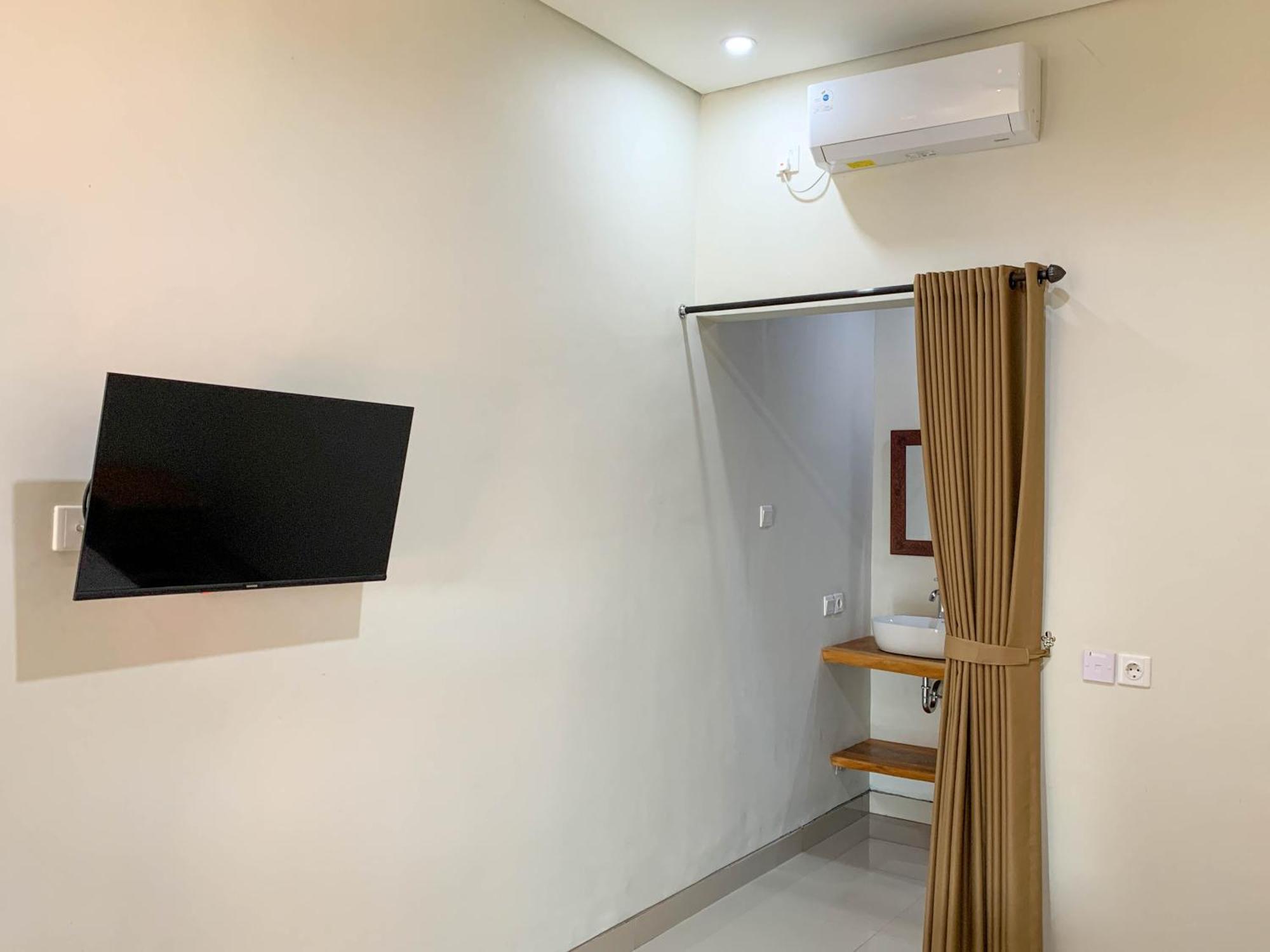 Candra Loka Studio & Apartment By The Loka 캐로보칸 외부 사진